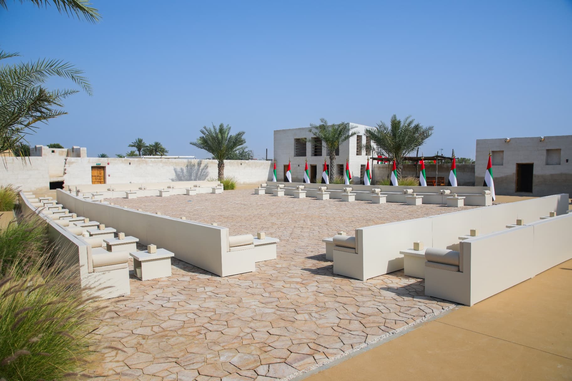 Fort architectural features